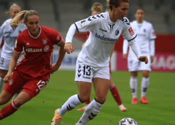 Top 10 Women Athletes Who Made Their Sport Popular