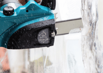 10 Most Unique Ways to Use a Chainsaw