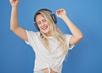 10 Unbelievable Sound Facts with a Ring of Truth